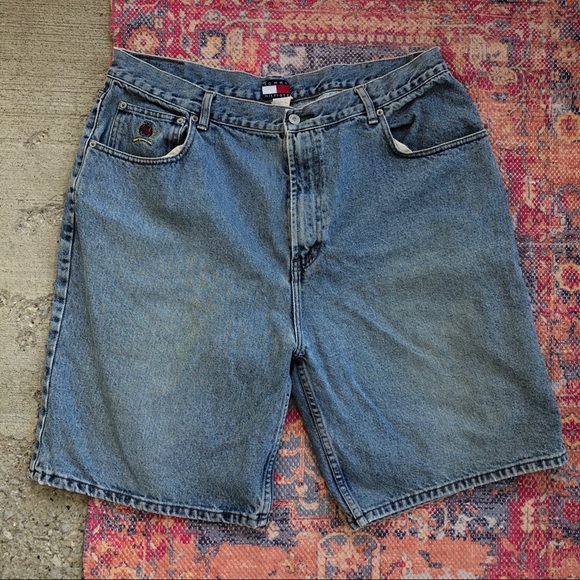Tommy Hilfiger Other - Vintage Tommy Hilfiger light wash denim shorts